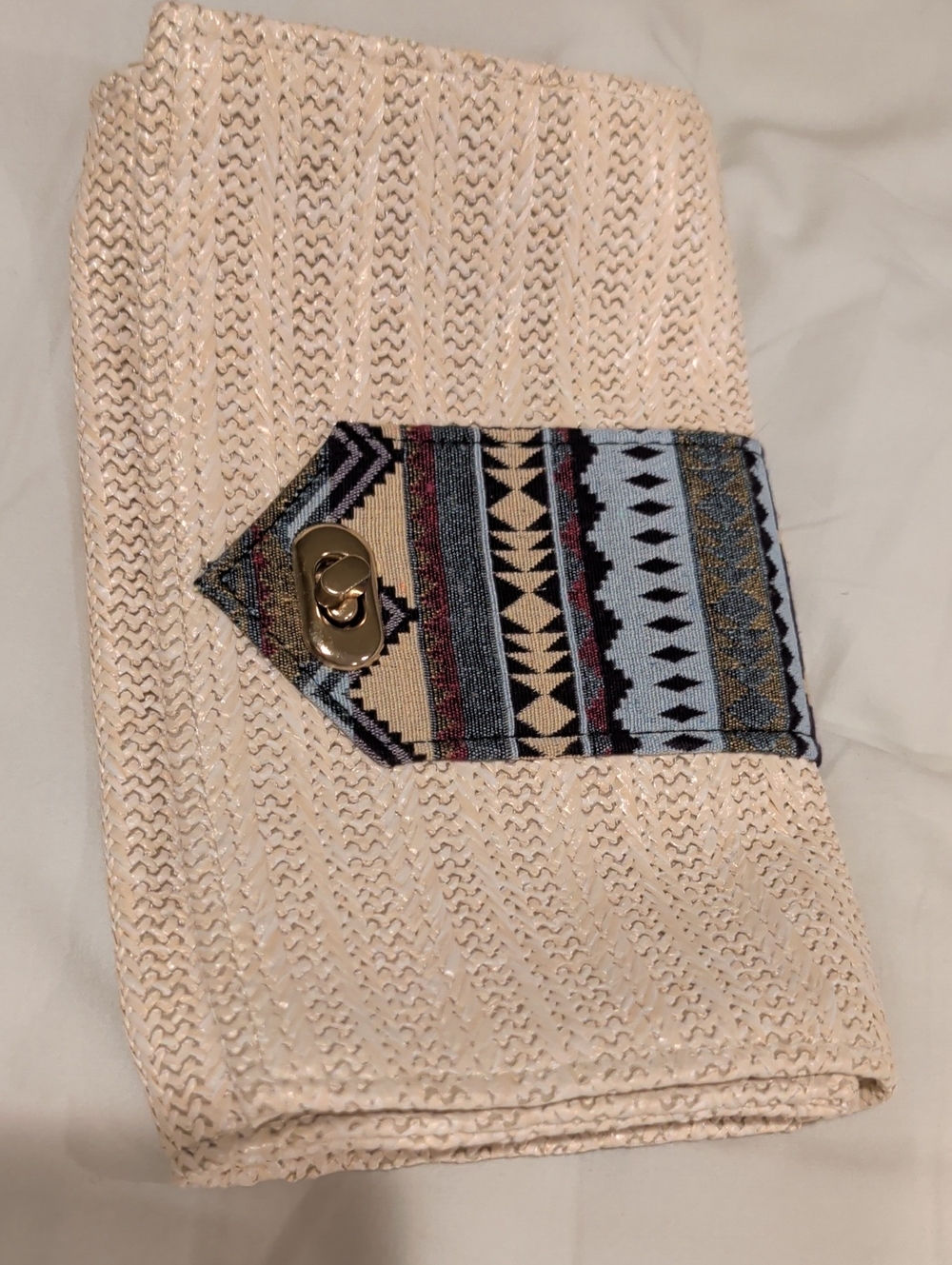 SHEIN Cream Woven Clutch with Rose Gold Hardware